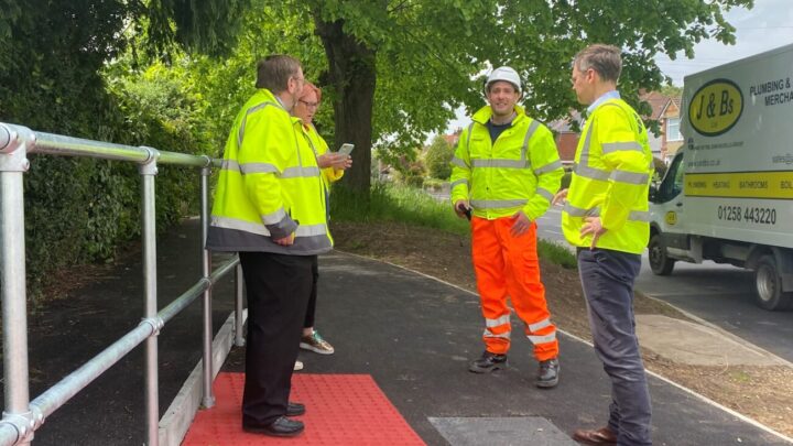 Visit to Leigh Rd