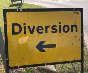 Diversion sign