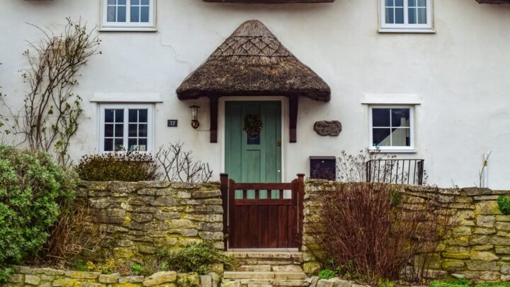 Front of thatched cottage