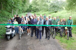 Castleman Trailway opening event, ribbon cutting