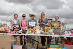 Photo of fete and those helping run it