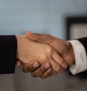 People Shaking hands